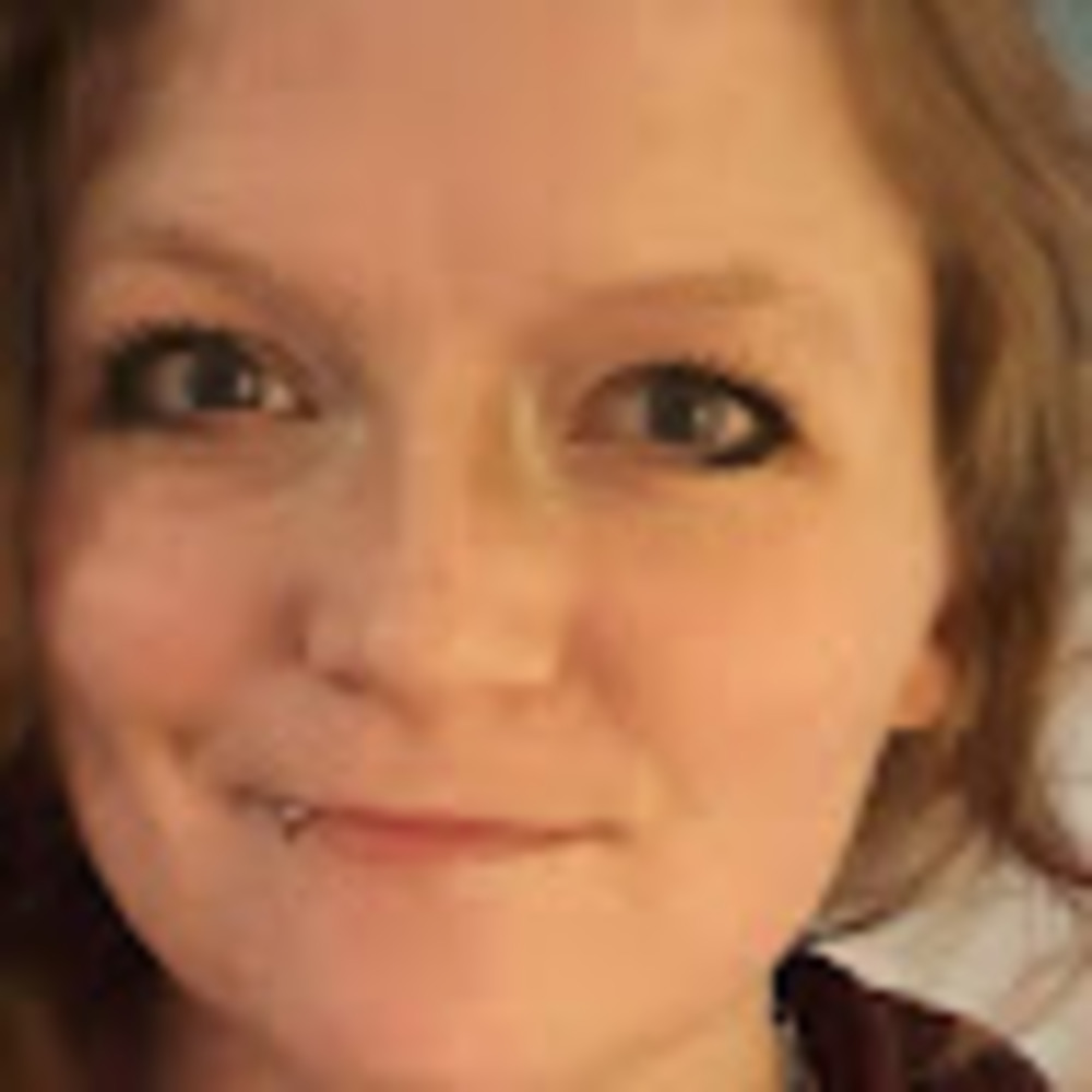 Meet your Posher, Leslie